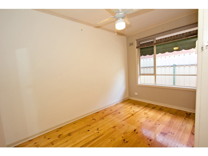 6 Heather Drive, Ridgehaven SA 5097