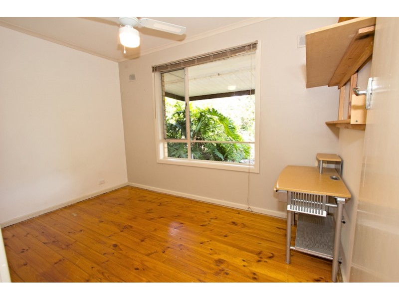 6 Heather Drive, Ridgehaven SA 5097