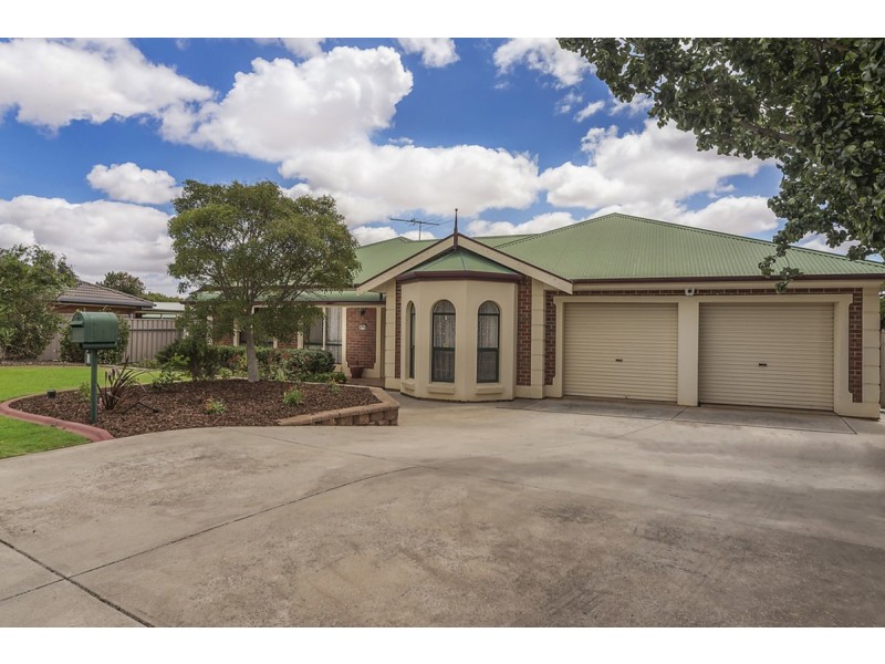 5 Thiele Crescent, Evanston Park SA 5116