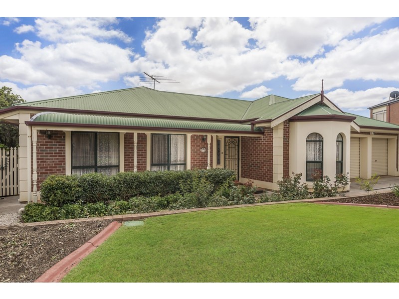 5 Thiele Crescent, Evanston Park SA 5116