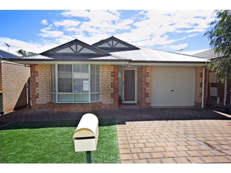 16 Potts Road, Evanston Park SA 5116