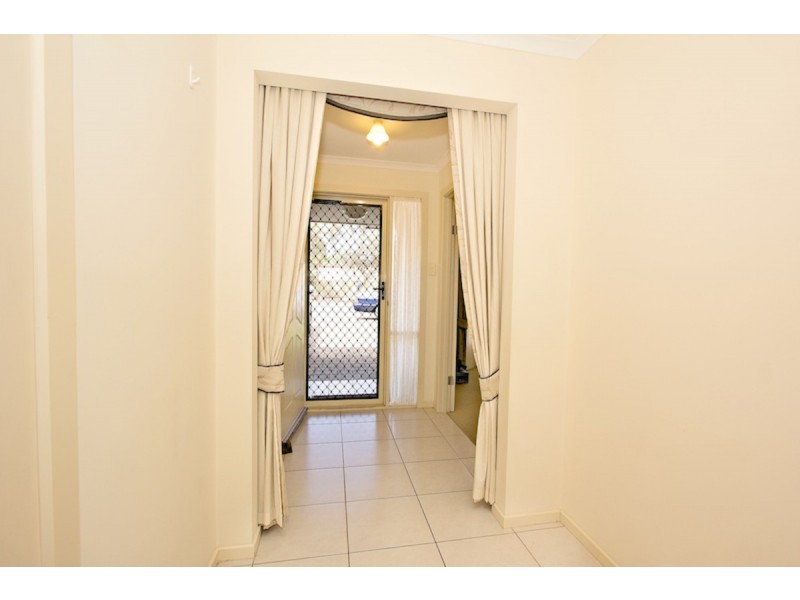 16 Potts Road, Evanston Park SA 5116