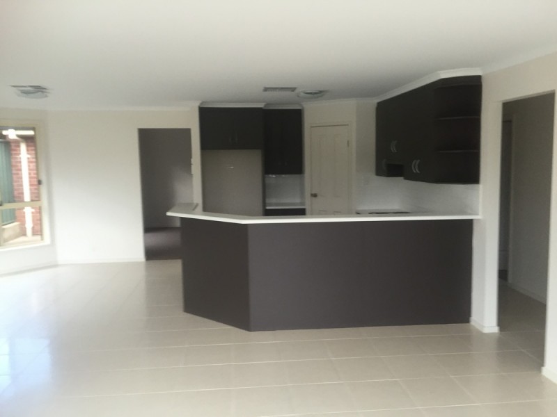 18 Potts Road, Evanston Park SA 5116