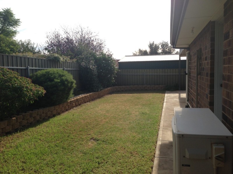 6 Mitchell Drive, Evanston Park SA 5116