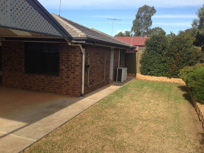 6 Mitchell Drive, Evanston Park SA 5116