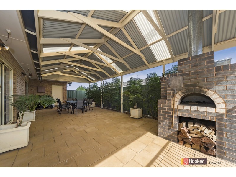 11 Selway Place, Evanston Park SA 5116