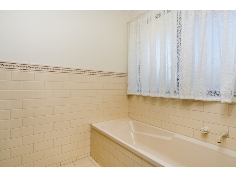 21 Edmonds Road, Angle Vale SA 5117