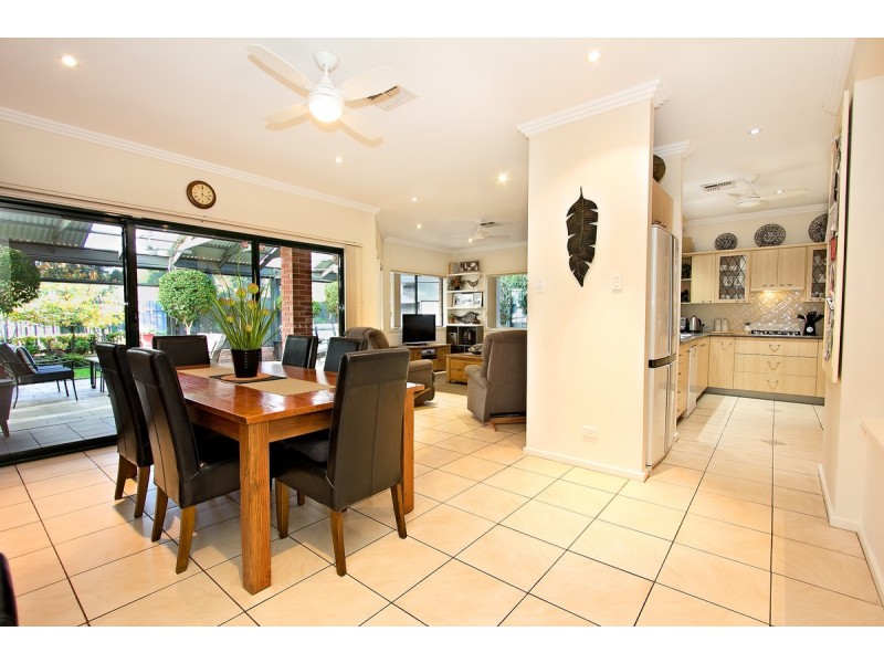 25 Whinnen Street, Evanston Park SA 5116