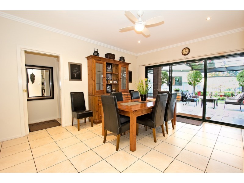 25 Whinnen Street, Evanston Park SA 5116