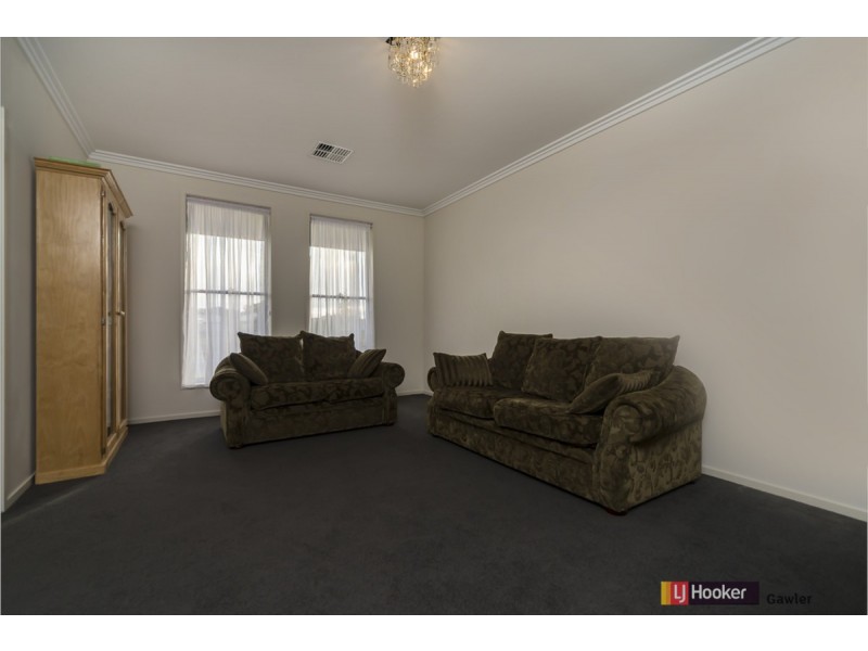 6 Paulmark Road, Angle Vale SA 5117