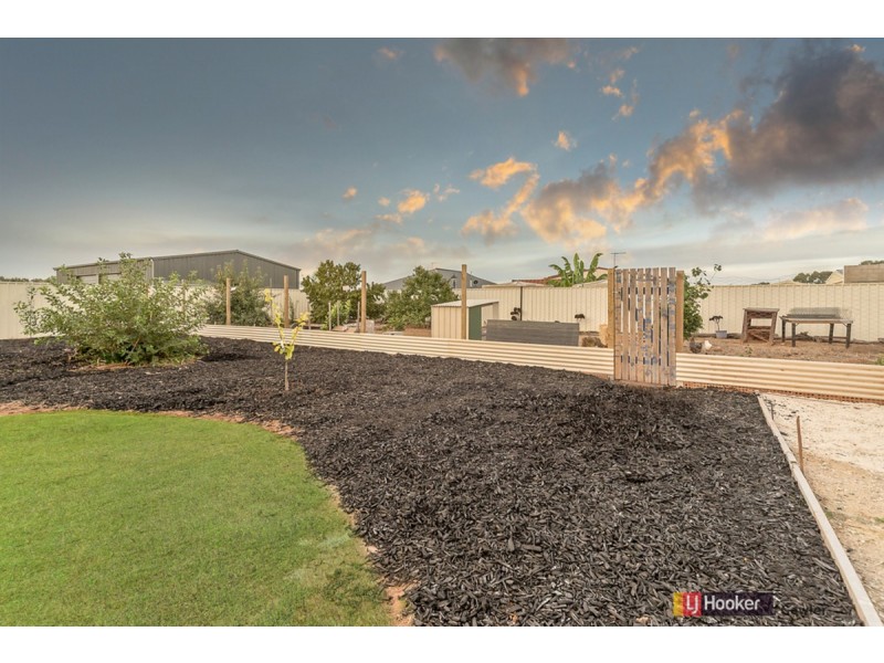 6 Paulmark Road, Angle Vale SA 5117