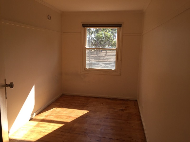 20 Flower Street, Elizabeth Downs SA 5113