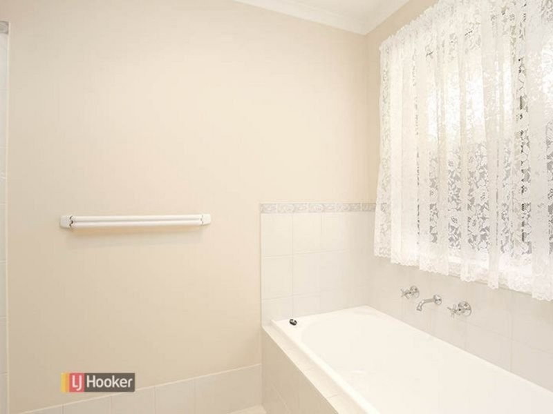 28A Rossiter Drive, Evanston Park SA 5116