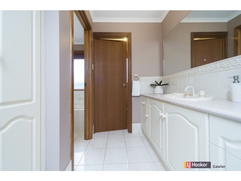 2 Perseverance Place, Hewett SA 5118