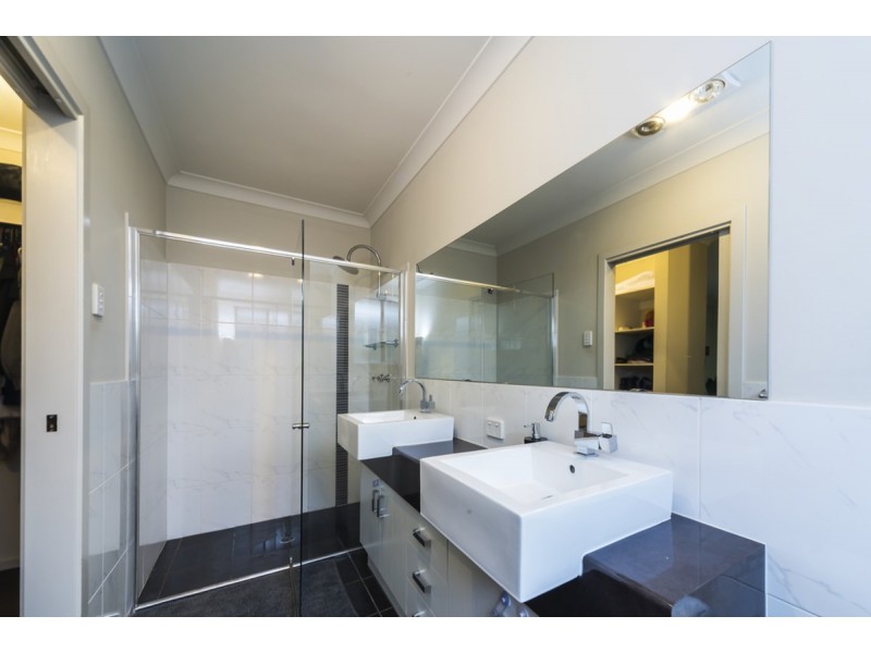 34 Osborne Street, Evanston Gardens SA 5116