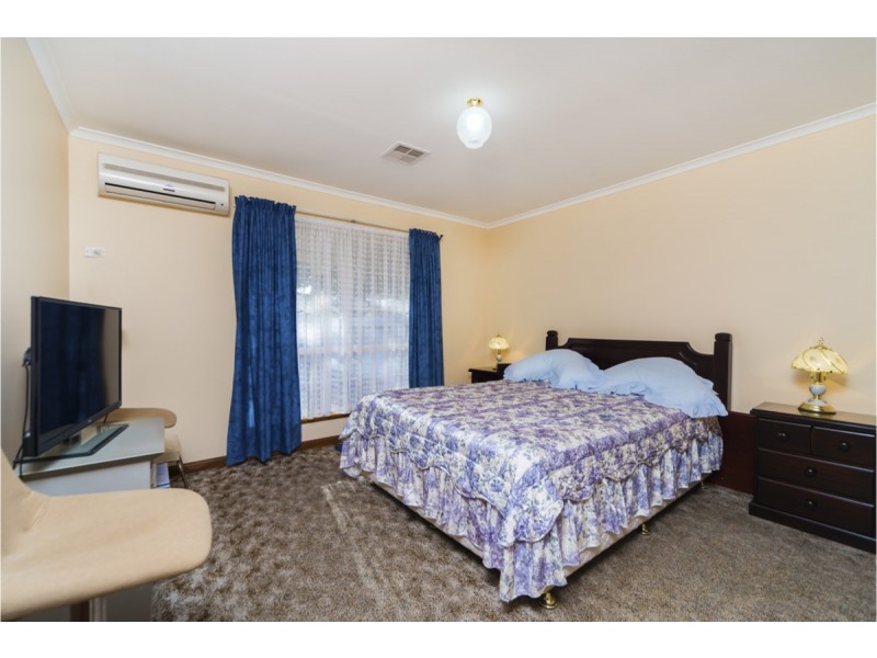 17 Eighth Street, Gawler South SA 5118