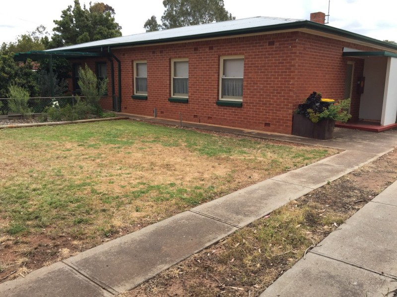 4 Dalton Street, Evanston SA 5116