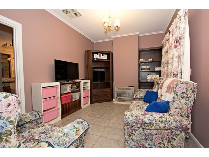 32 Bacton Street, Evanston SA 5116