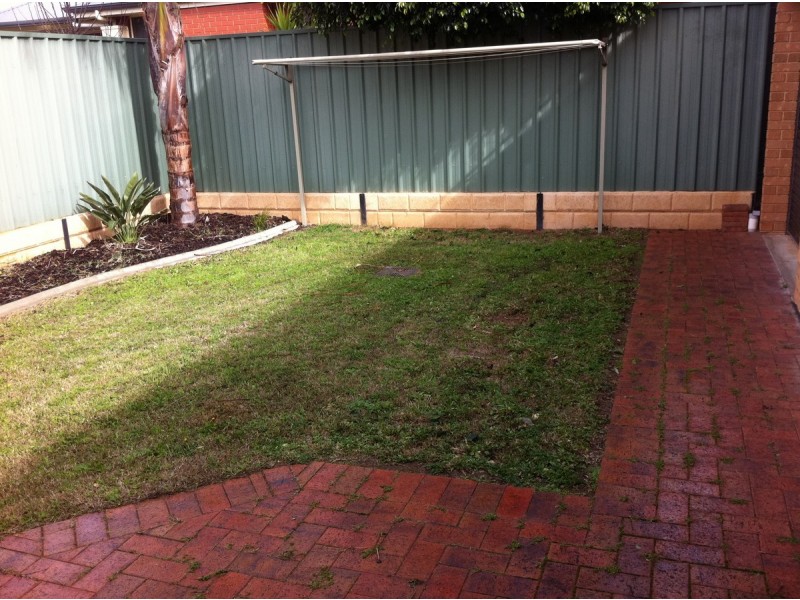 17 Coleman Parade, Evanston Park SA 5116