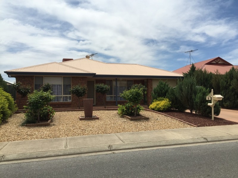 2 Selway Place, Evanston Park SA 5116