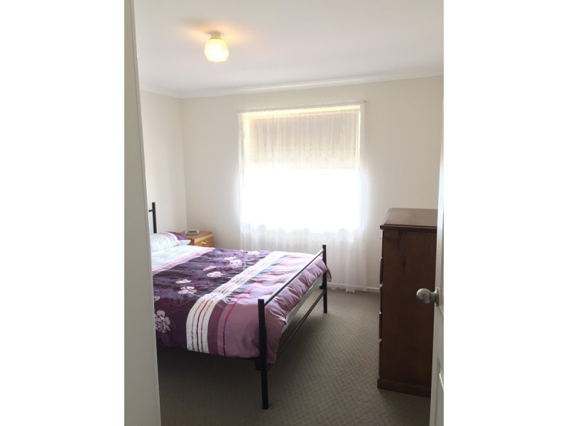 2 Selway Place, Evanston Park SA 5116