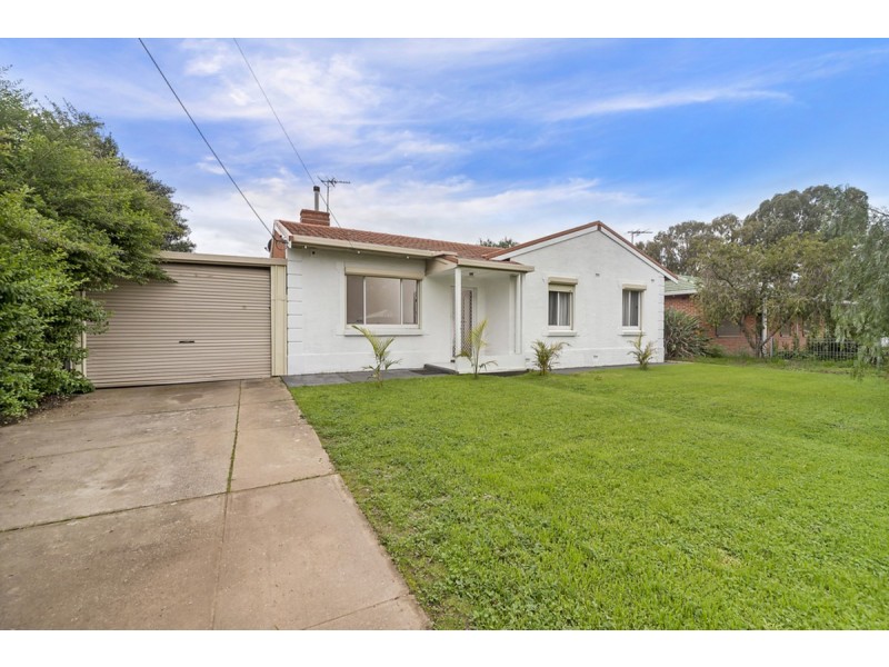 12 Richards Avenue, Gawler South SA 5118