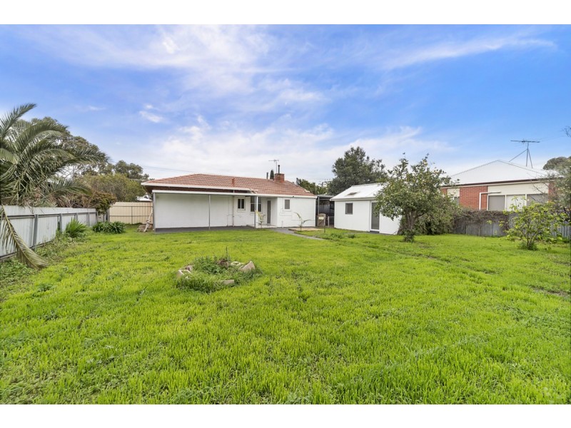 12 Richards Avenue, Gawler South SA 5118