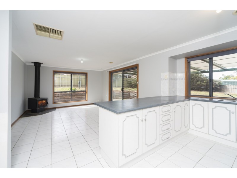 8 Lisa Martin Court, Gawler East SA 5118