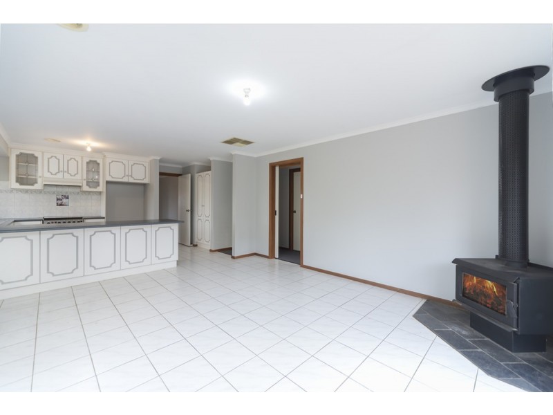 8 Lisa Martin Court, Gawler East SA 5118