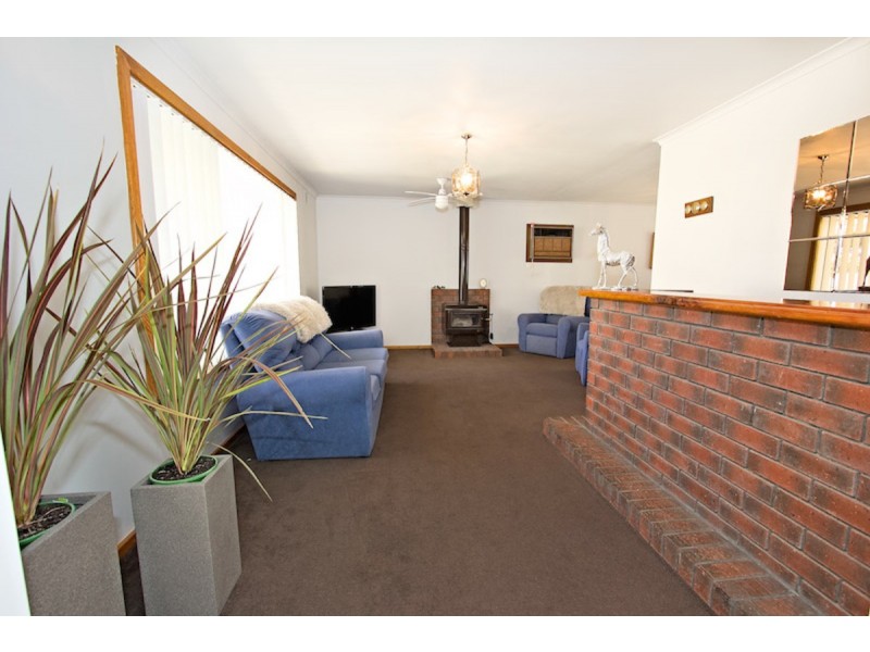 9 Chamberlain Road, Willaston SA 5118