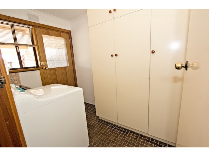 9 Chamberlain Road, Willaston SA 5118