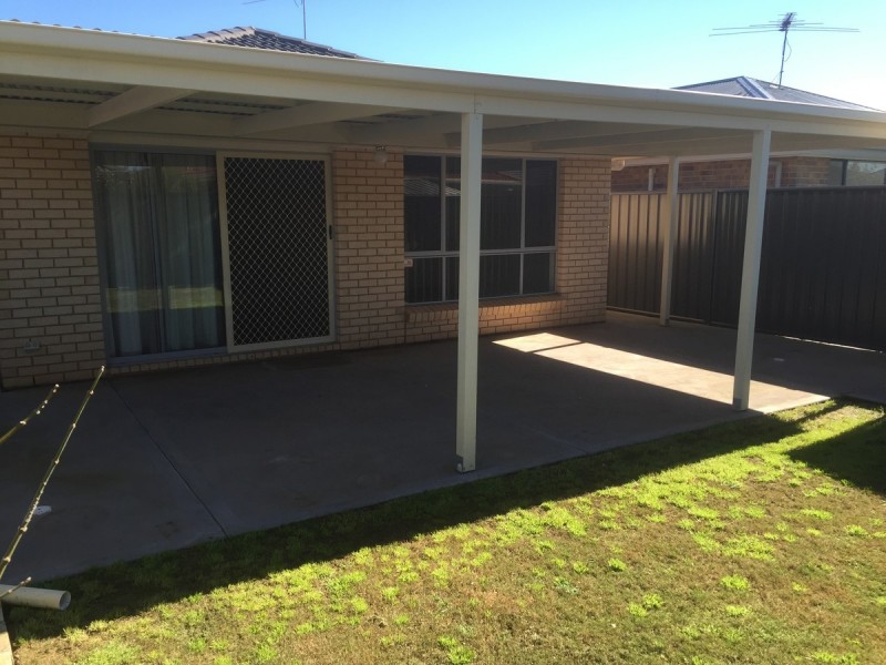 8 Glenrowan Street, Andrews Farm SA 5114