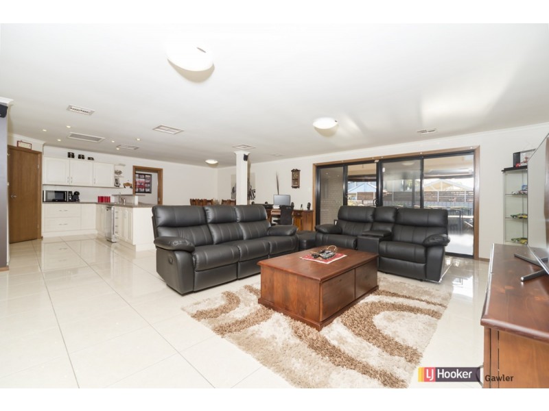 5A Chambers Court, Evanston Park SA 5116