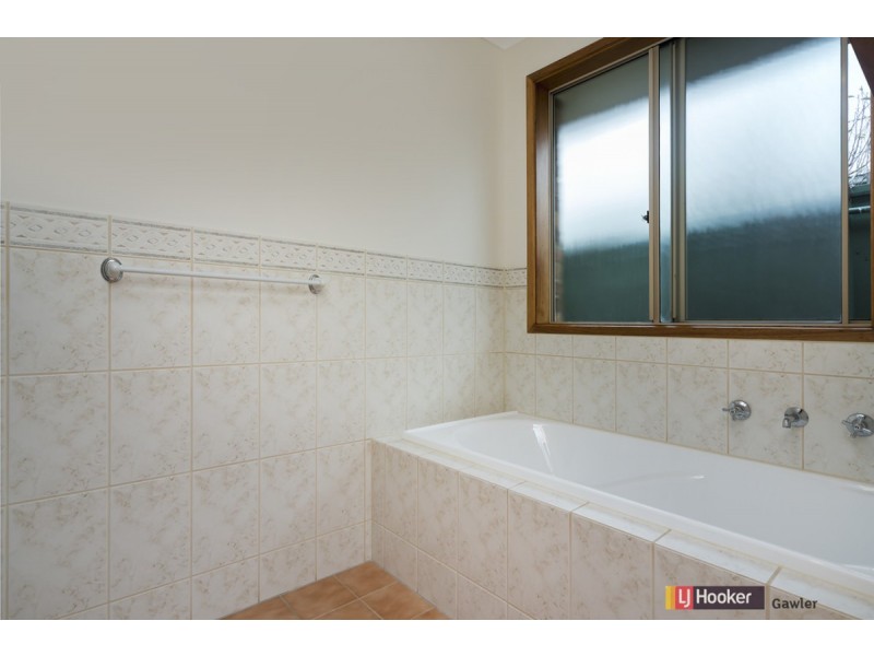 26 Coleman Parade, Evanston Park SA 5116