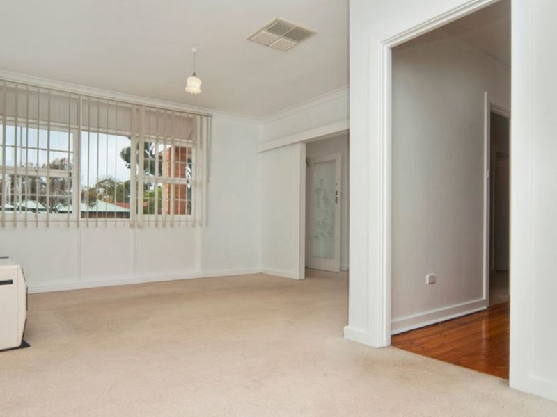 22 Krieg Road, Evanston Park SA 5116