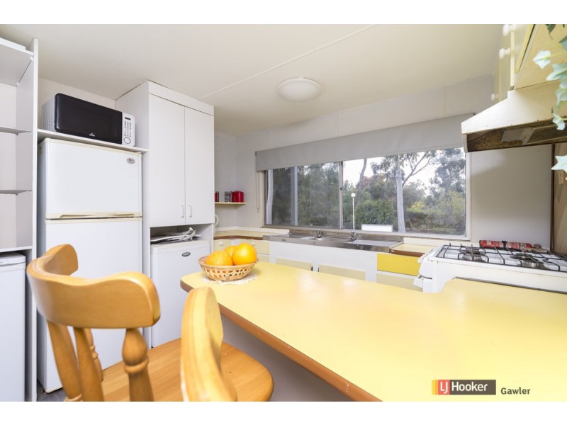 6 First Avenue, Hillier SA 5116