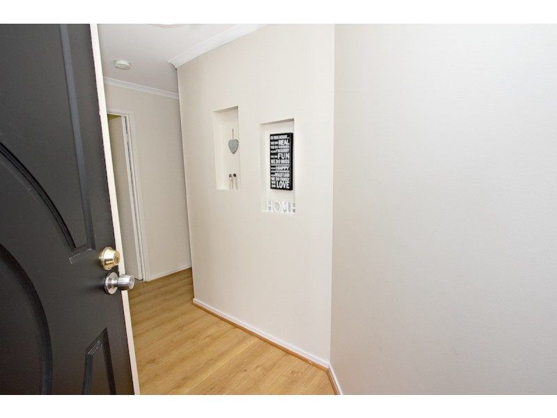 15 Rossiter Drive, Evanston Park SA 5116