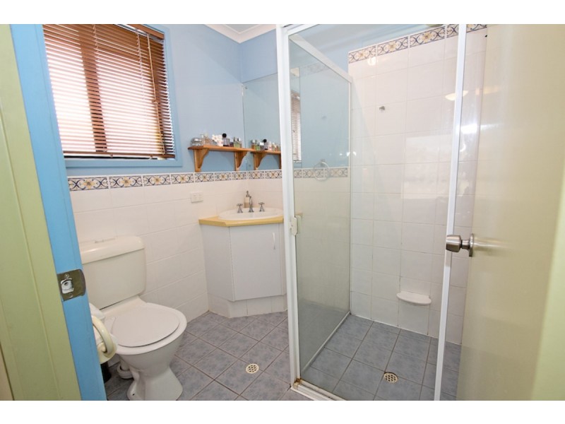 15 Rossiter Drive, Evanston Park SA 5116