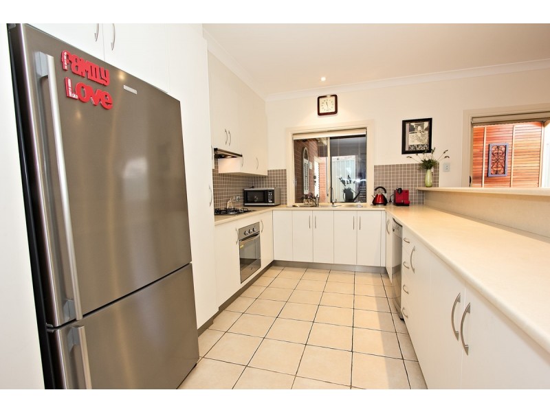 24 Selway Place, Evanston Park SA 5116