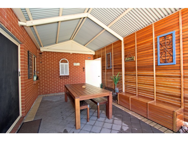 24 Selway Place, Evanston Park SA 5116