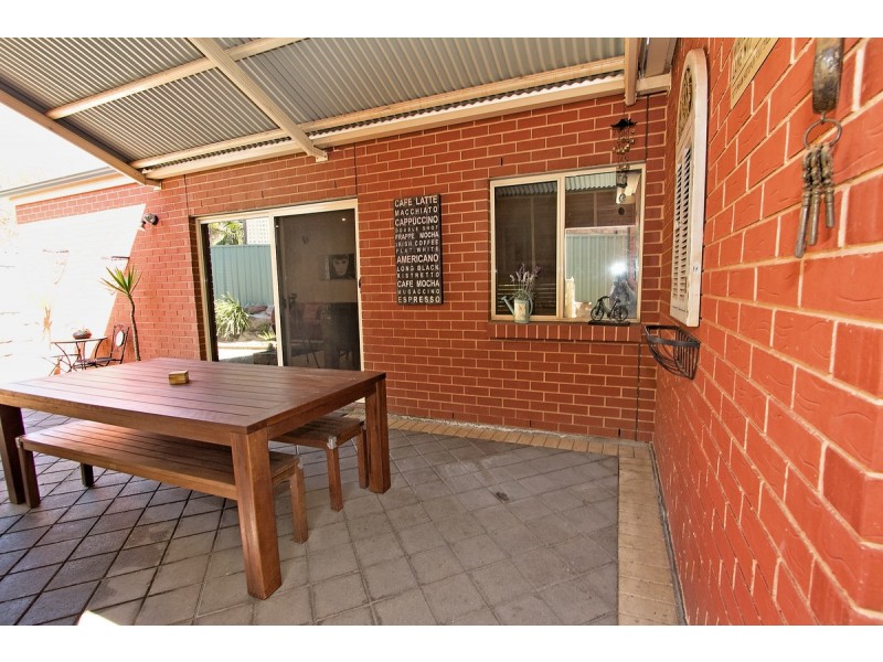 24 Selway Place, Evanston Park SA 5116