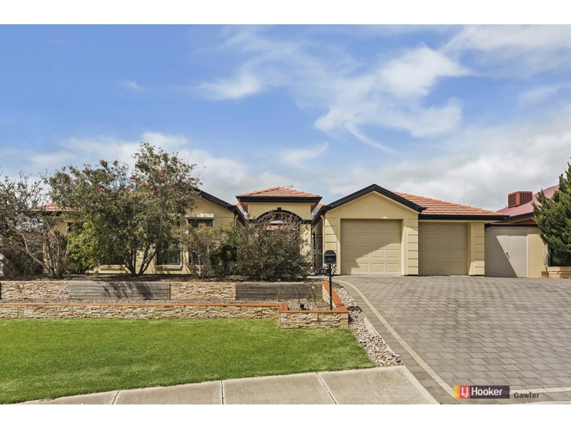 35 Thiele Crescent, Evanston Park SA 5116