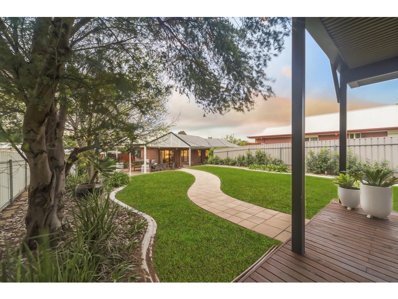 31 Bywaters Avenue, Willaston SA 5118