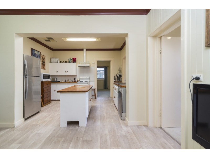 42 Coombe Street, Gawler East SA 5118