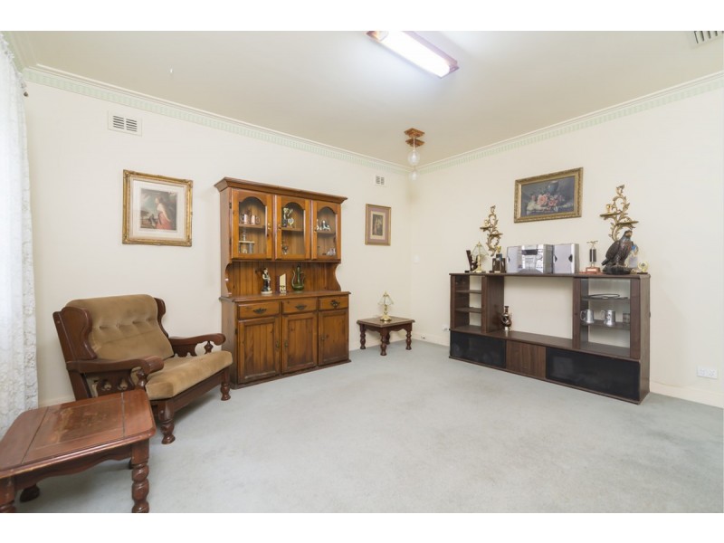 42 Coombe Street, Gawler East SA 5118