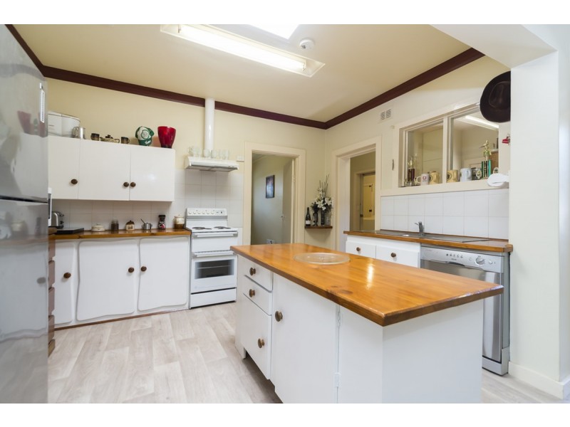 42 Coombe Street, Gawler East SA 5118