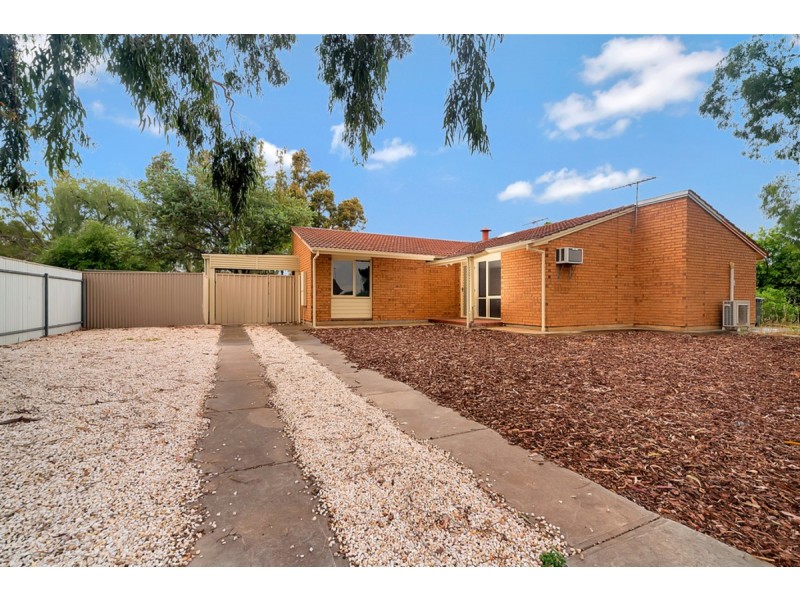 16 May Terrace, Evanston SA 5116