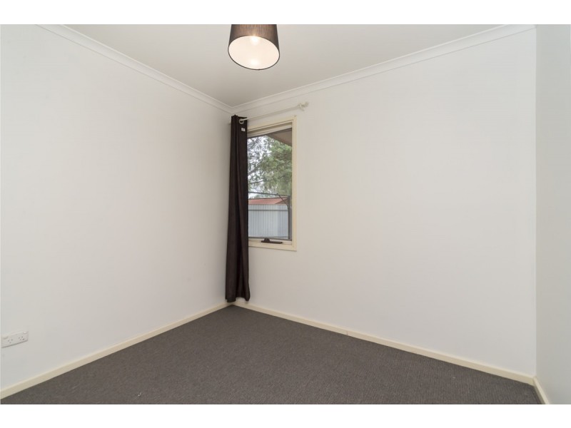 16 May Terrace, Evanston SA 5116