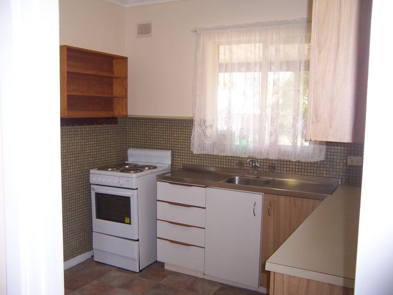 6 Krieg Road, Evanston Park SA 5116