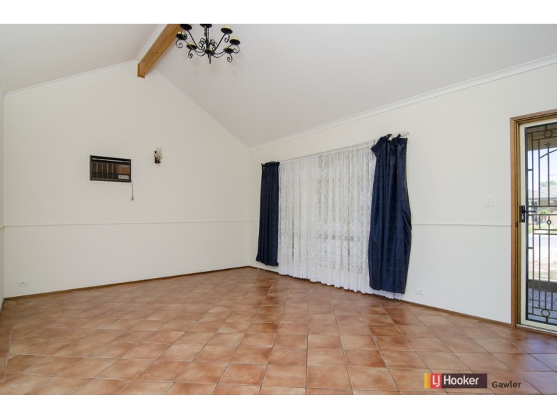 28 Causby Crescent, Willaston SA 5118